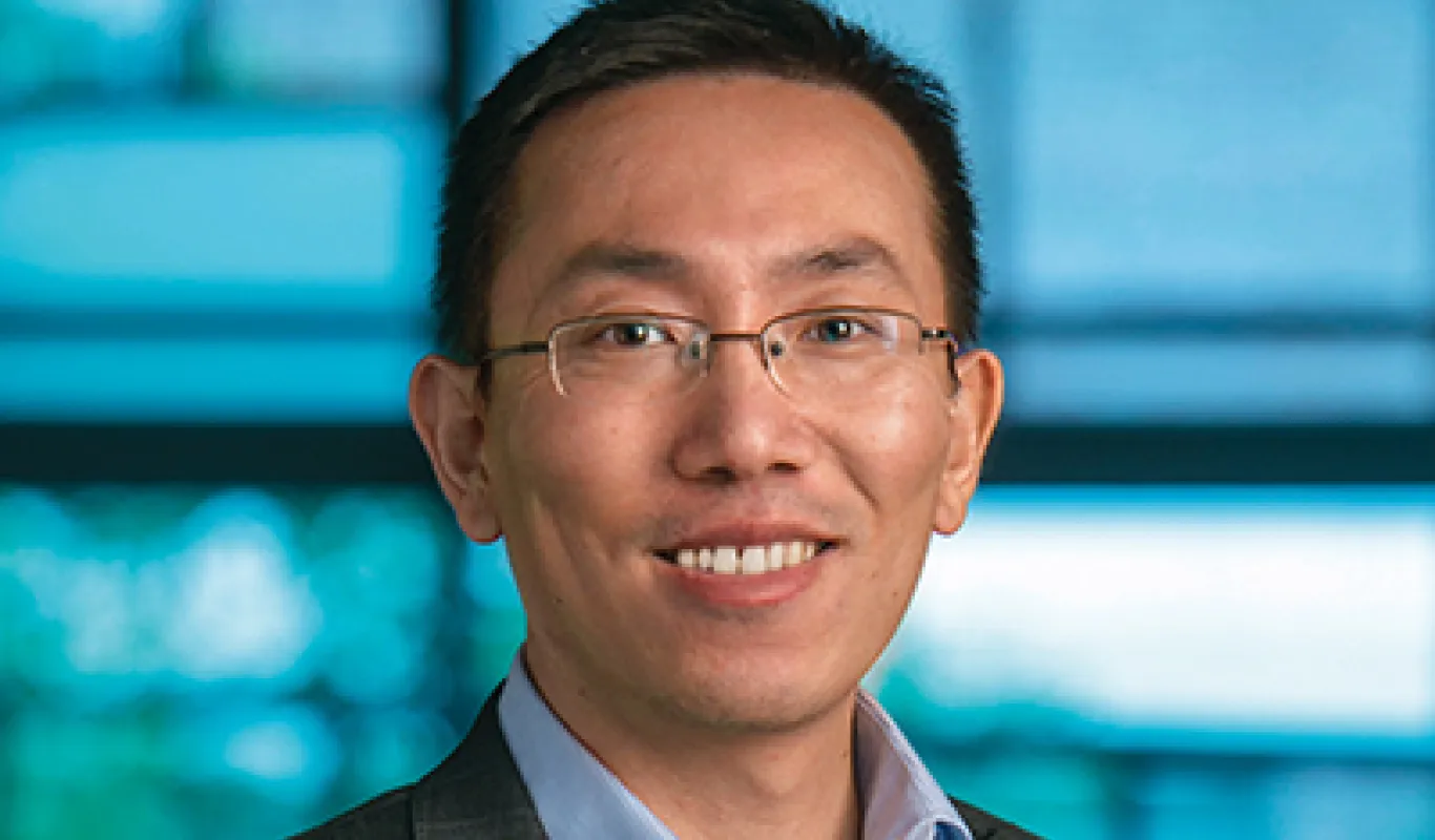 Active Integrated Photonics for Information Processing and Quantum ...