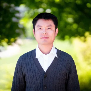Dong Li