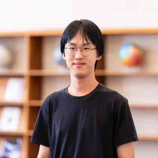 Guotong Sun